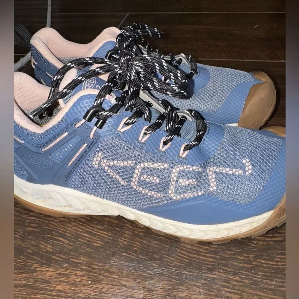 Keen Women's NXIS EVO Waterproof Shoe Vintage Indigo sz 7